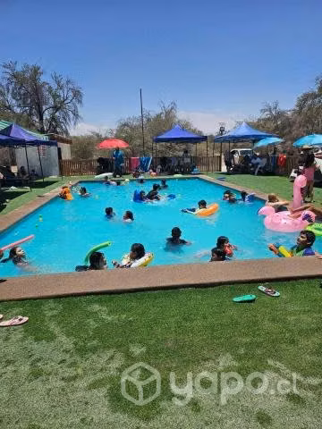 Arriendo camping con piscina y quinchos