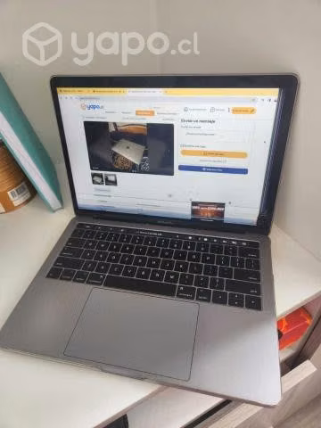 MacBook Pro (13-inch, 2017, Four Thunderbolt 3 Por