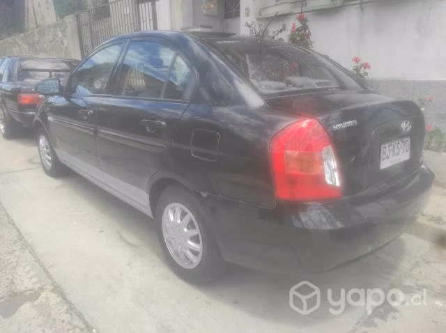 Hyundai accent 2008