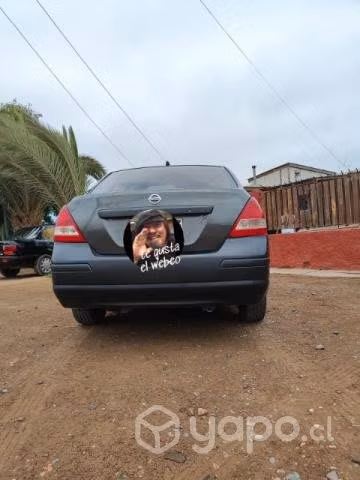 Nissan 2012