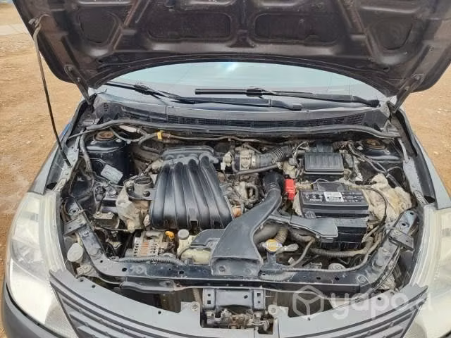 Nissan 2012