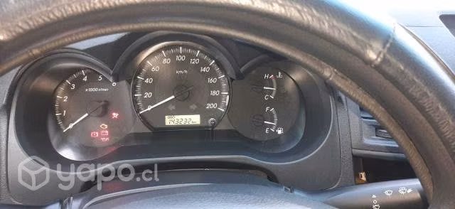 Toyota hilux 2014 impecable - Imagen 4