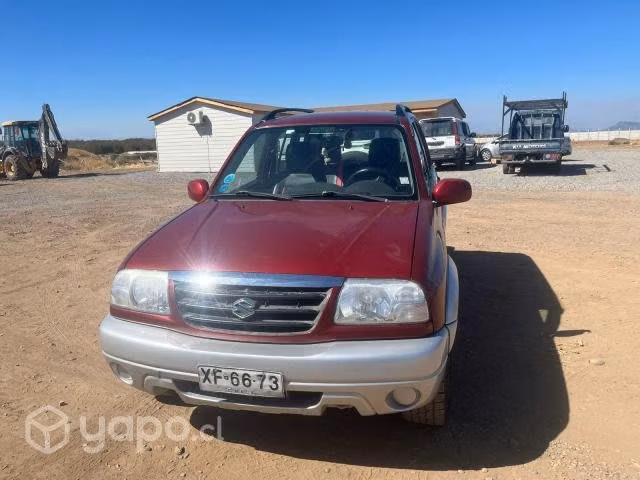 Suzuki grand nomade 2004