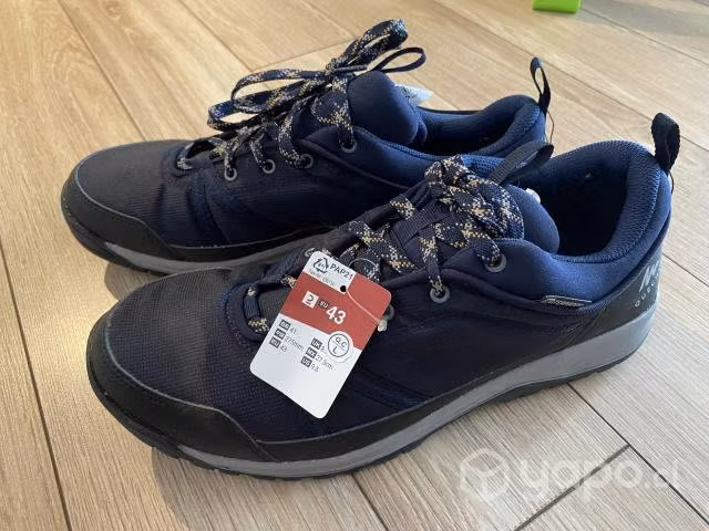 Zapatillas outdoor nuevas resistente al agua