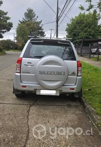 Suzuki grand nomade 2016