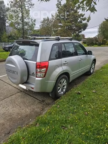 Suzuki grand nomade 2016