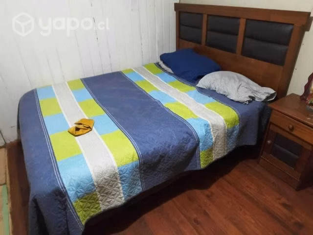 Hermosa Cama de dos Plazas (muy cómoda)