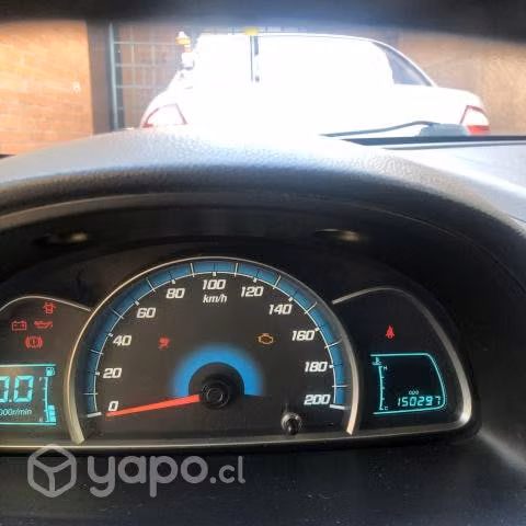 Vendo Chevrolet Sail 2015