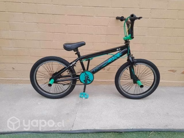 Bicicleta BMX aro 20 - Imagen 4