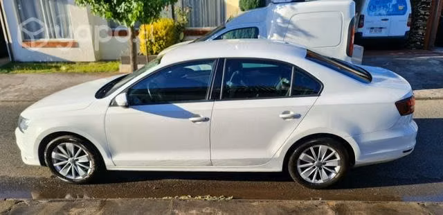 Volkswagen bora 2016 version advance plus