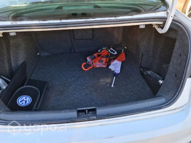 Volkswagen bora 2016 version advance plus