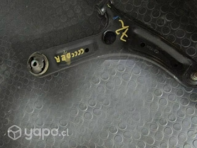 Cccc72 bandeja derecha hyundai grand i10 2019