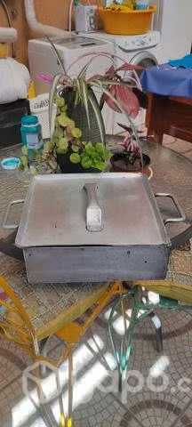 Olla de aluminio cuadrada