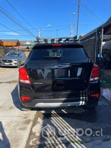 Chevrolet tracker LT FWD 1.8 año 2019 - Imagen 9
