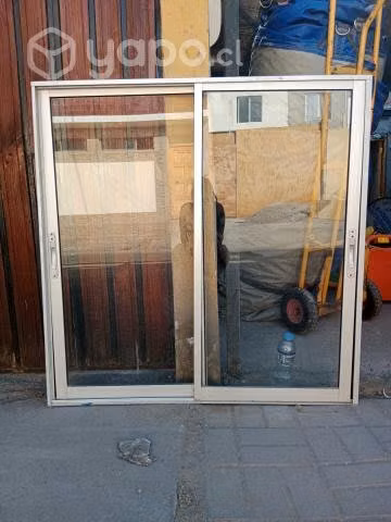 Ventana de uluminio