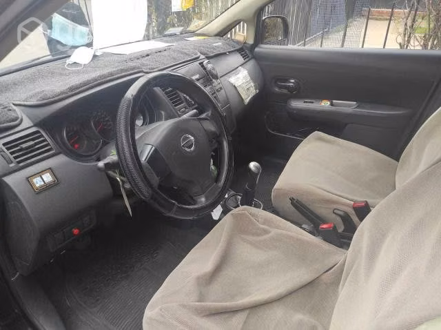 Nissan tiida 2011 - Imagen 3