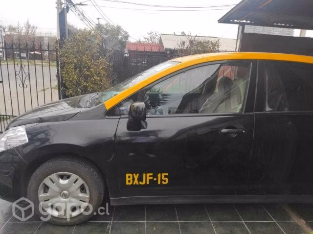Nissan tiida 2011 - Imagen 5