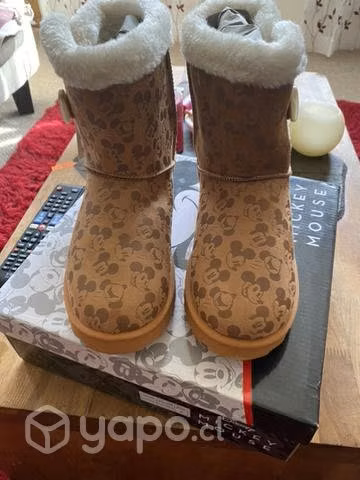 Botas nuevas Disney