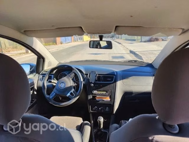 Volkswagen Suran , año 2011