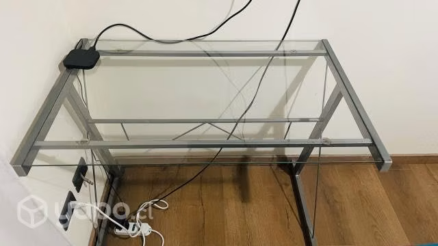 Escritorio de vidrio