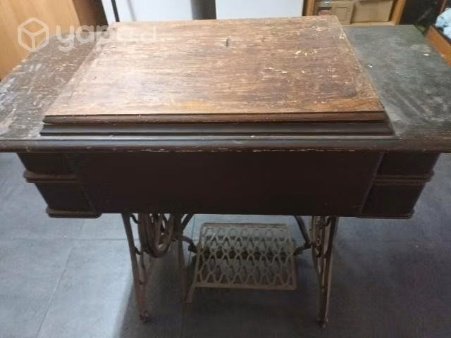 Maquina de coser Singer antigua para restaurar