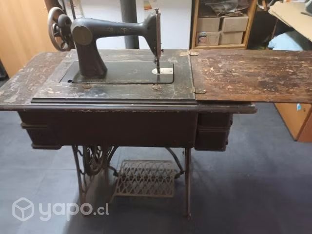 Maquina de coser Singer antigua para restaurar