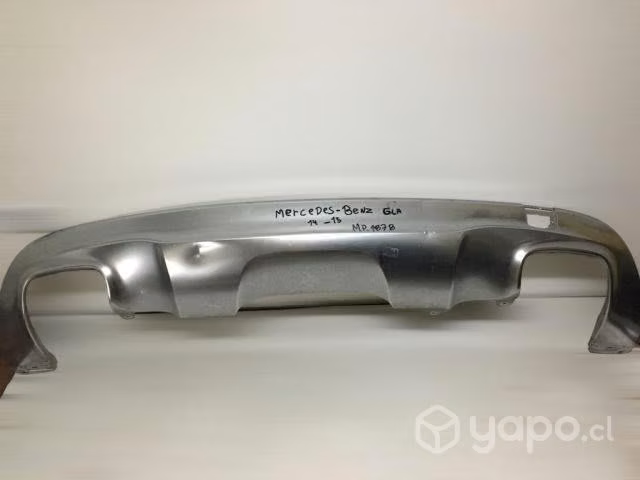 Spoiler trasero mercedes benz gla 2014-2015