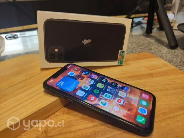 IPhone 11 64GB - Imagen 2