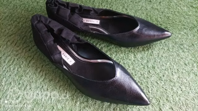 Zapato bajo zara n°36