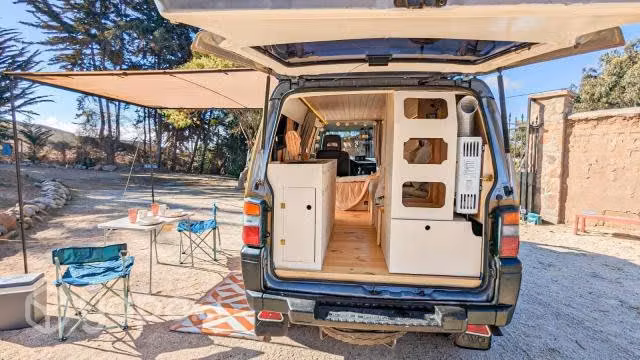 CAMPERVAN MITSUBISHI DELICA 4x4 1990