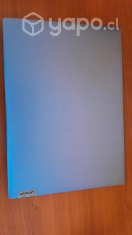 Computador LENOVO