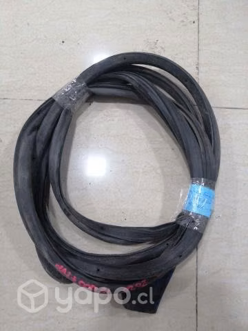 Goma contorno puerta tras izq Maxus T60 2020