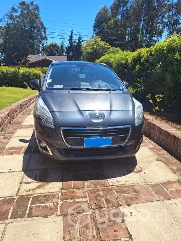 Peugeot 5008 2016