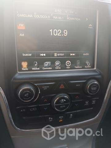 Vendo Jeep Grand Cherokee Límited 3.00 Diesel - Imagen 12