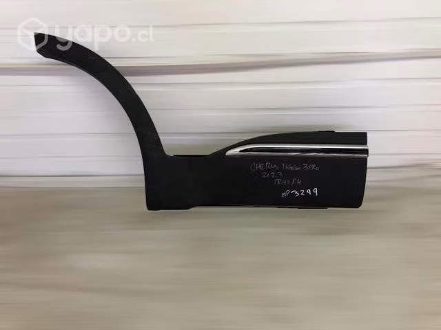 Moldura de puerta tras rh chery tiggo 