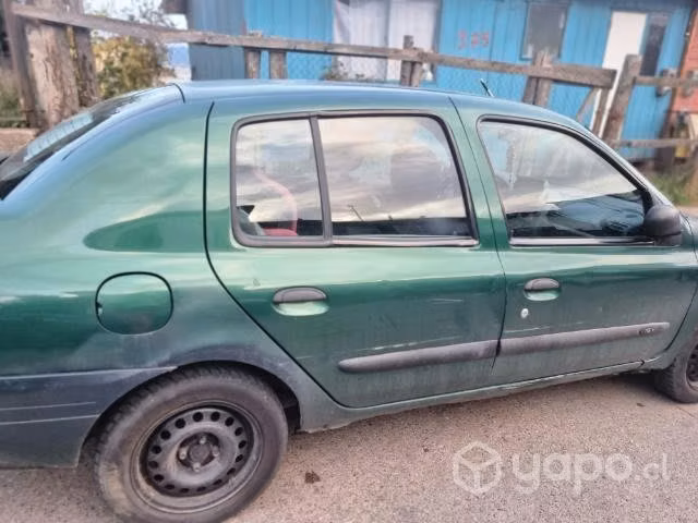 Automóvil Renault clio rn1.6 - Imagen 2