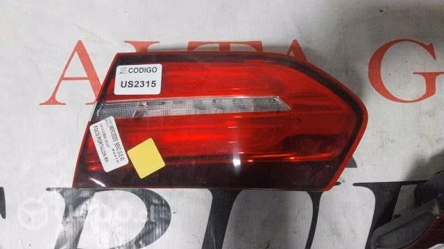 Foco portalon derecho mercedes benz gle43 2019