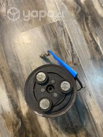 Compresor de aire acondicionado Mazda 2 año 06/15 - Imagen 2