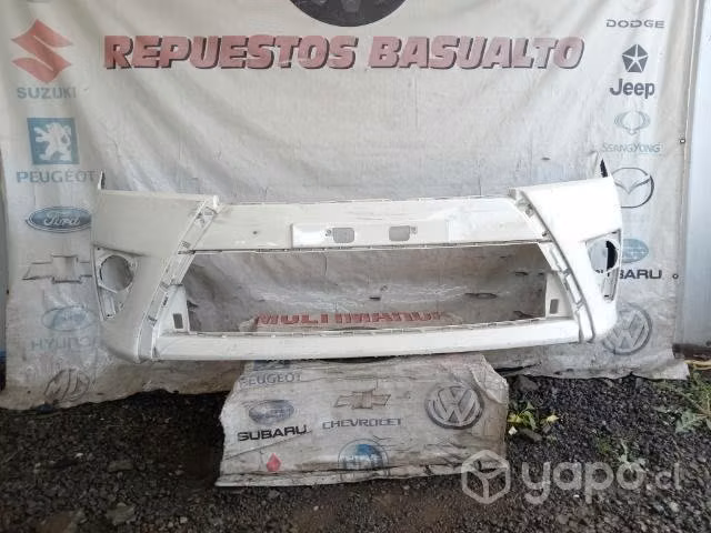 Parachoque toyota yaris sport 14-17