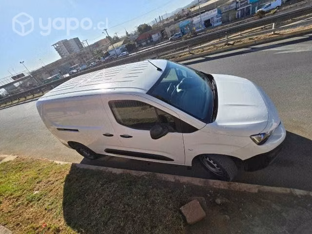 Peugeot partner l2 2021