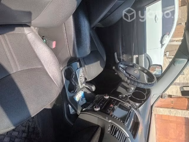 Vendo kia sorento.2010