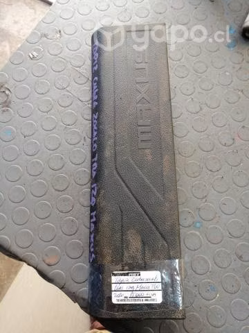 Tapiz cubre zocalo trasero izquierd Maxus T60 2020