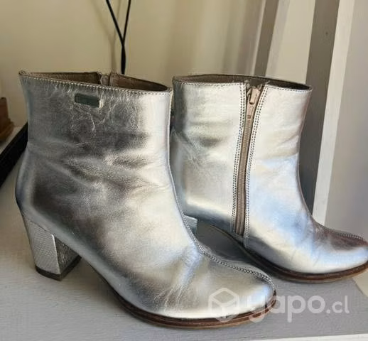 Botines de cuero