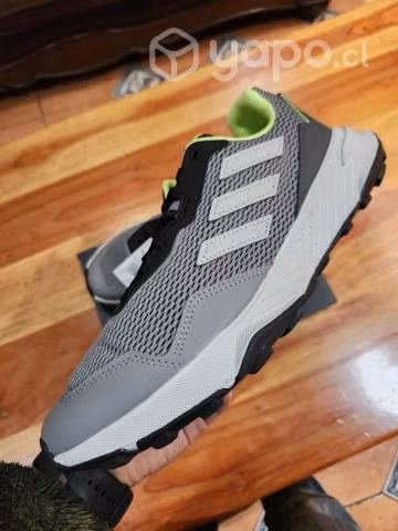 Zapatillas adidas tracfinder 9us