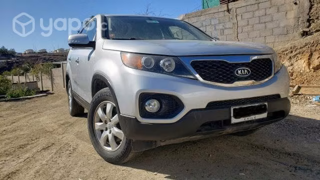 Kia motors sorento 2011