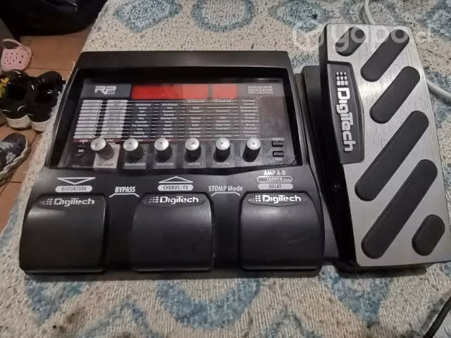 Pedalera Digital