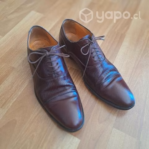 Zapatos SCALPERS burdeos