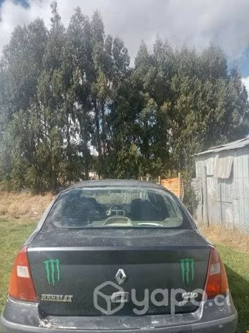RENAULT CLIO 2004