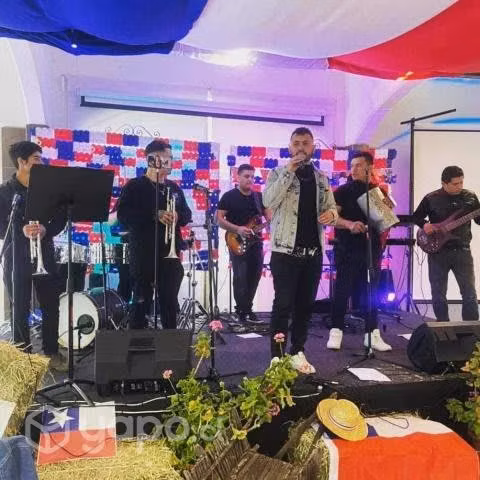 Orquesta Bailable / Banda Cumbia
