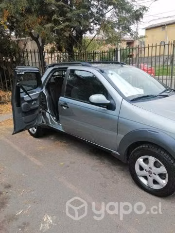 Fiat strada 2014